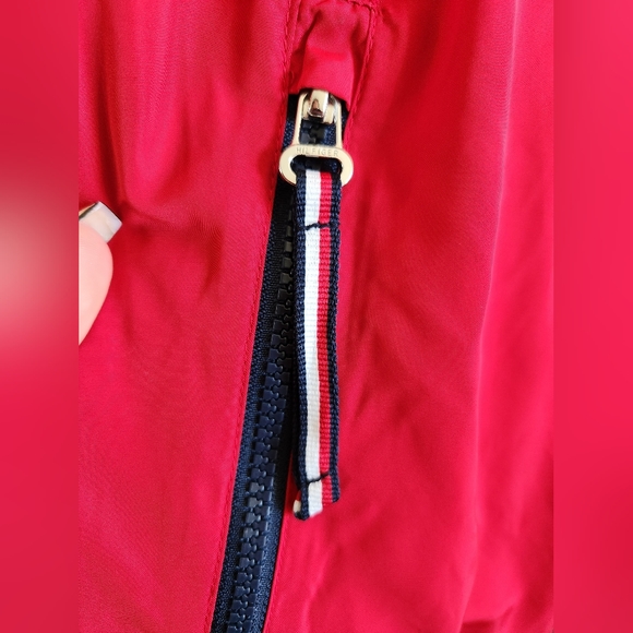 Tommy Hilfiger Hooded Windbreaker Lg - Picture 2 of 7